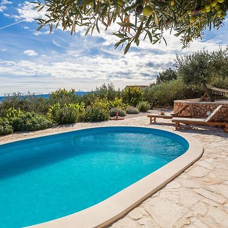 Holiday Home Zlatni San - Private Heated Pool Bol Bilik gambar